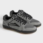 Lakai - Telford Low - Roman Hager  '42'